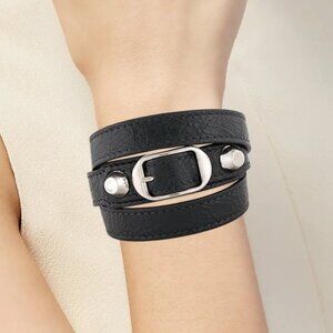 BALENCIAGA LEATHER ARENA CLASSIC TRIPLE WRAP BRACELET $275 NWT